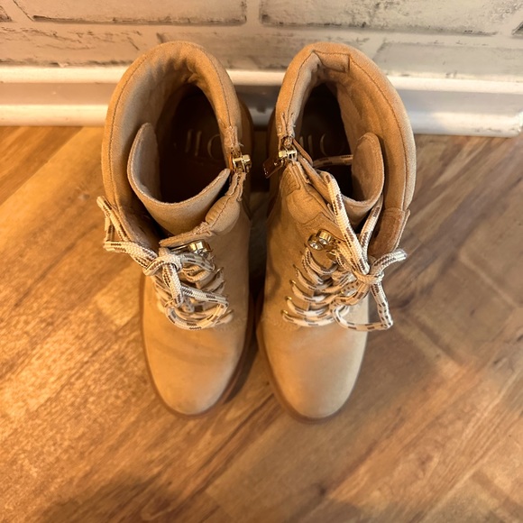 Jennifer Lopez Georga Ankle Boots - Picture 6 of 7